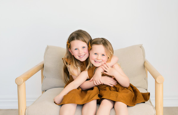 kids photos of Belle and Stella taken by our Auckland child photographer at Milk Photography Studio 