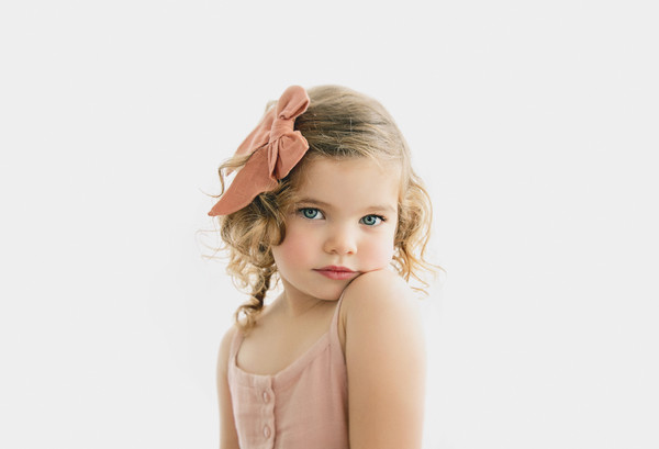 Auckland child photographer Milk photography Studio 