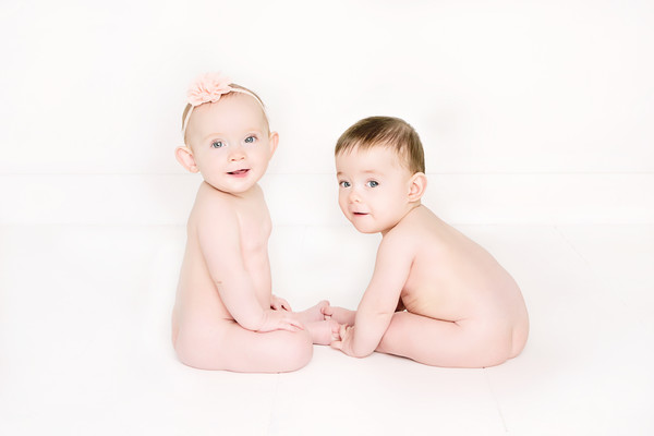 Cherie's Twin Baby Photos taken by our Auckland Baby photographer