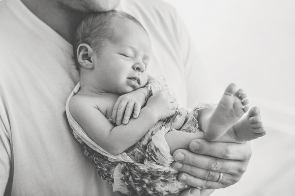 Auckland newborn photography with Milla Rose 