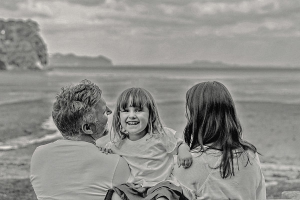 Family photos Auckland with Milk Photography Studio 