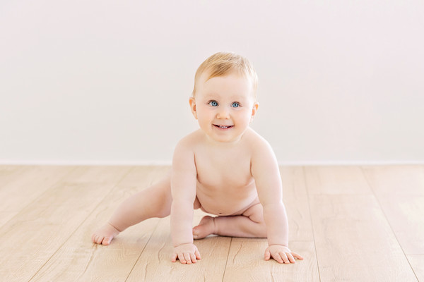 Baby photo of Georgie taken by Auckland baby photographer 